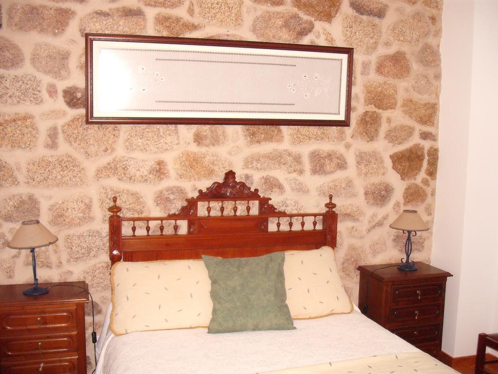 Casa Pires Mateus Guest House Monsanto Room photo